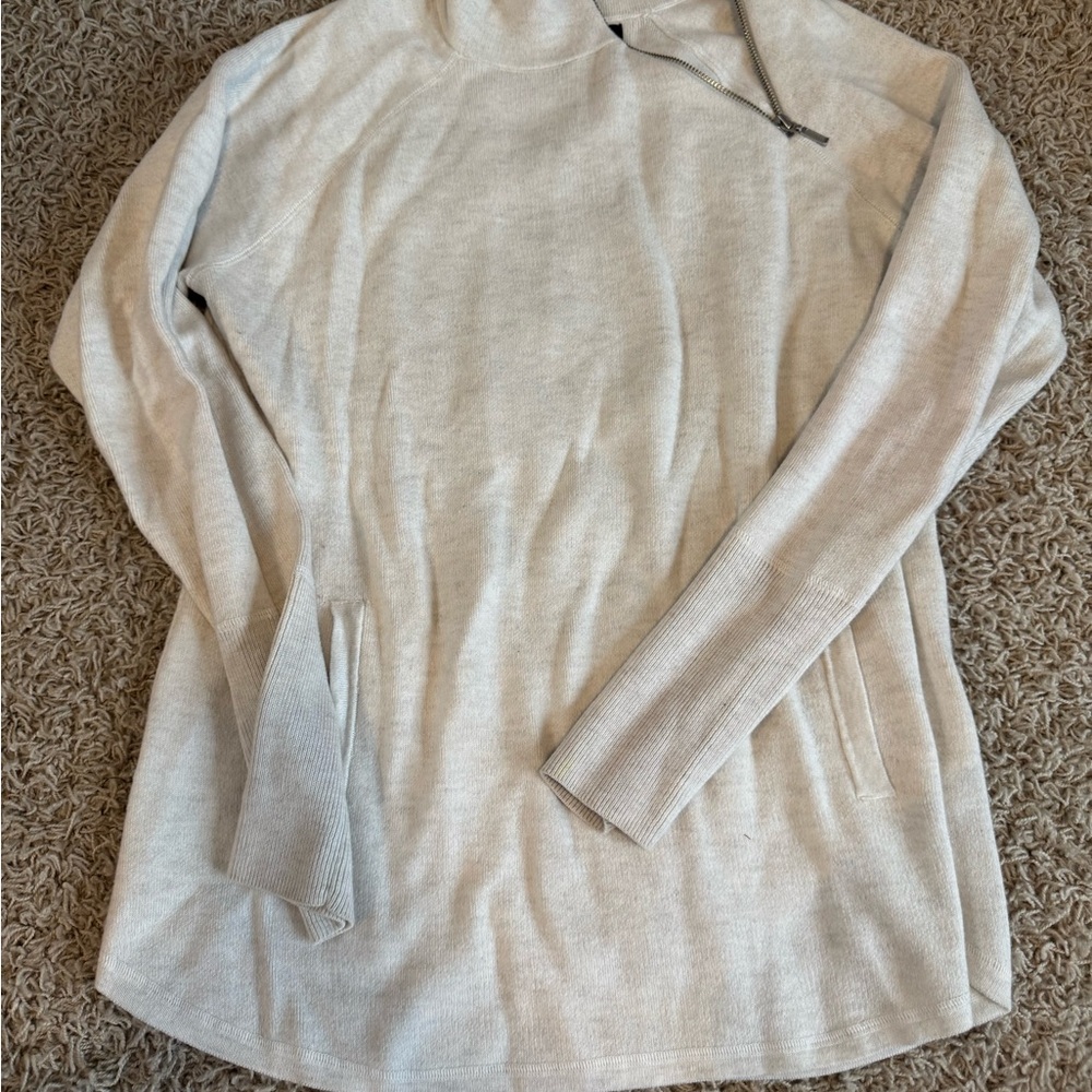 Tahari Off-White Zip-Up Sweater